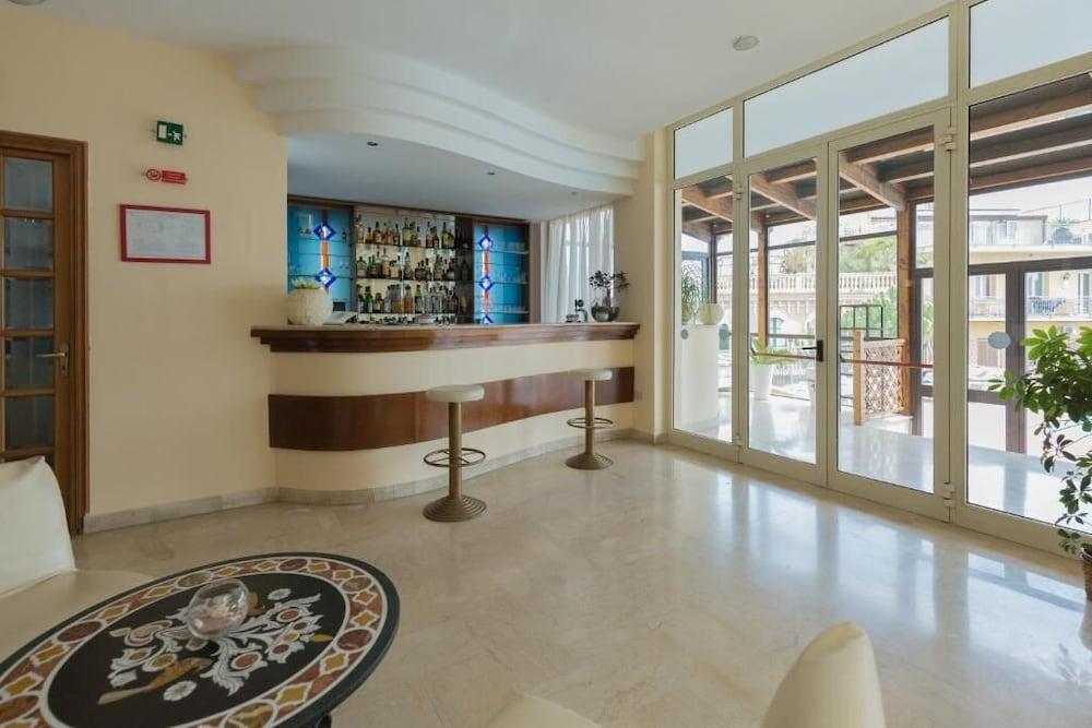 Hotel Villa Esperia Palermo Buitenkant foto