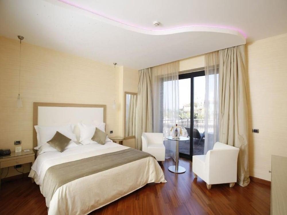 Hotel Villa Esperia Palermo Buitenkant foto